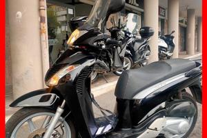 HONDA SH 150-Motore Revisionat-km600-Garanzia-Rate
