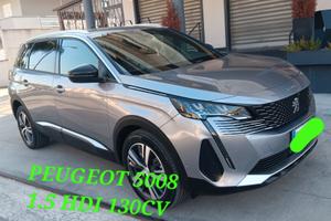 PEUGEOT 5008 POSTI 7 MODELLO ALLURE K 31.00