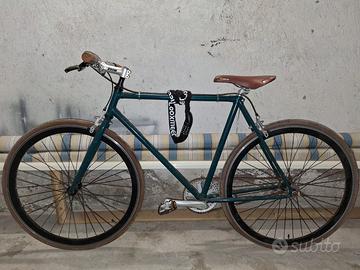 Bicicletta fixed/libera colorazione vintage