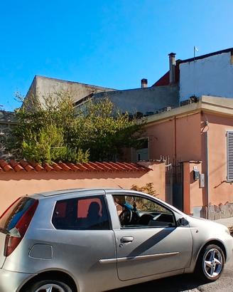ARDARA, casa con cortile