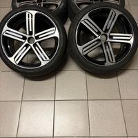 Cerchi in lega da 18 pollici Volkswagen 