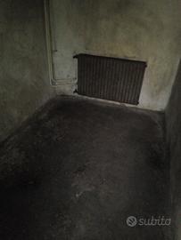 Magazzino piccoli attrezzi biciclette guizza