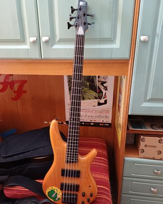 Basso ibanez e amplificatore Marshall 150W