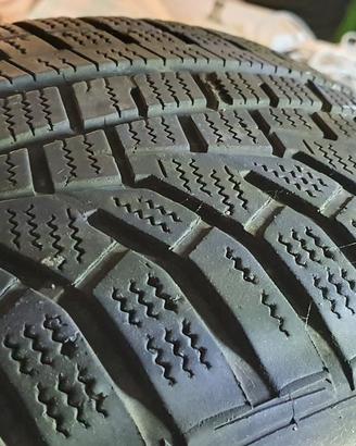 4 Gomme invernali Hankook Audi A1