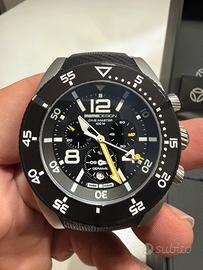 MOMO DESIGN - DIVE MASTER