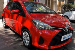 Toyota Yaris 1.0 5 porte Lounge