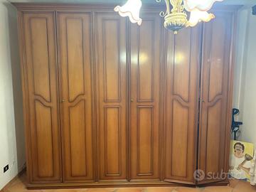 Armadio in legno