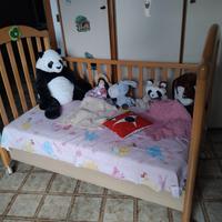 lettino a cancelli e materasso 