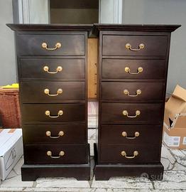 Cassettiere gemelle a colonna