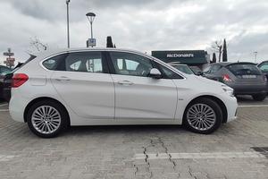 BMW 220 Serie 2 F45 Active Tourer 220d Luxury auto