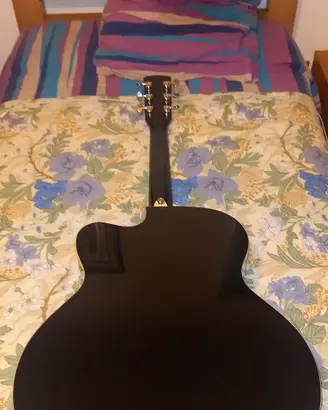 chitarra Framus jumbo