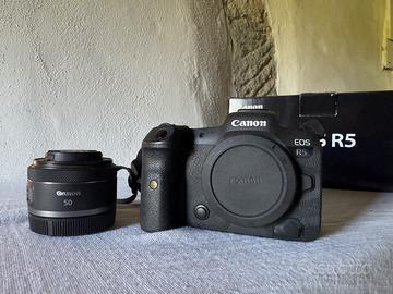 Canon R5 8K + RF 50 mm 1.8 STM/ 19.600 scatti