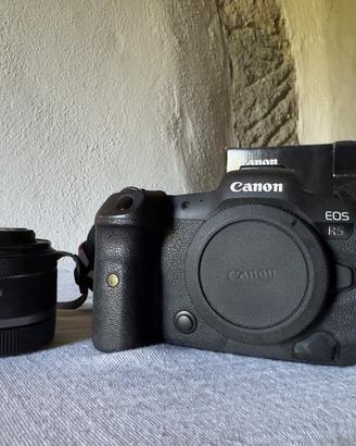 Canon R5 8K + RF 50 mm 1.8 STM/ 19.600 scatti