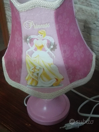 Tutto principesse disney (lampada statuine tenda)