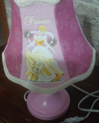 Tutto principesse disney (lampada statuine tenda)