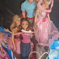 Lotto di Barbie usate degli anni 2000