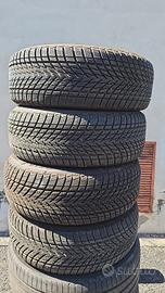 4 Pneumatici 205/55 R16 Goodyear Ultragrip Perform