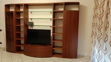 Parete attrezzata  Giacomelli .