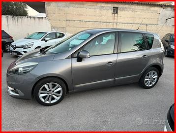Renault Scenic Scénic X-Mod 1.5 dCi 110CV Luxe