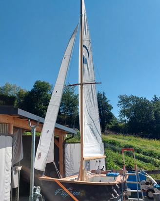 Barca a vela in legno 5 m
