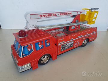 Camion Pompieri Latta (Japan)