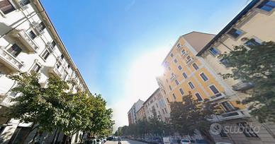 Bilocale moderno ristrutturato vicino Cso Vercelli