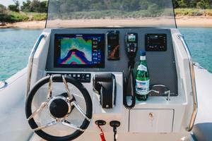 Gommone Stingher 24GT