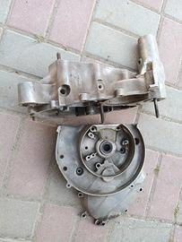 coppia carter vespa motore piaggio pk v5x1m elabor