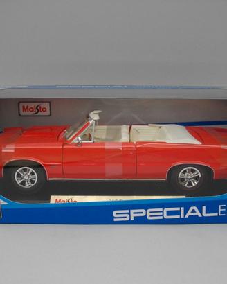Pontiac GTO Convertible (1965) Maisto 1:18