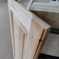 Ante in legno massiccio di pino