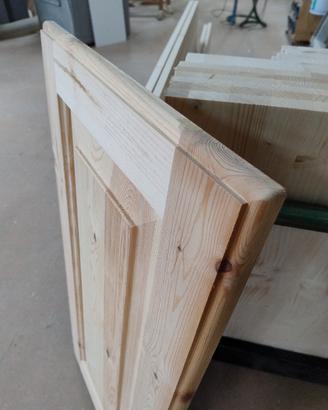 Ante in legno massiccio di pino