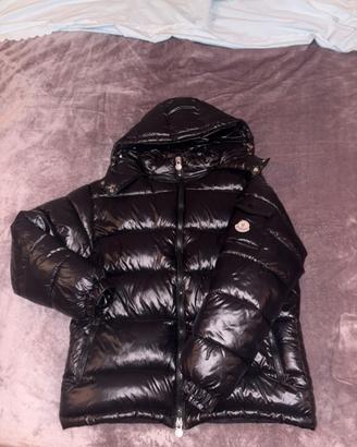 Moncler maya