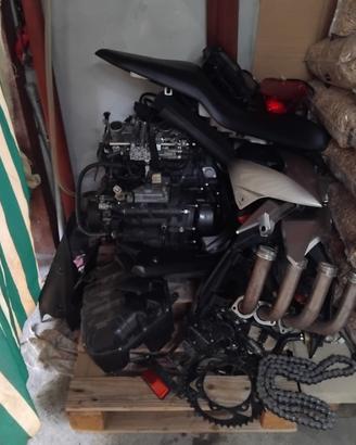 yamaha xj6 2011  pezzi di ricambio 