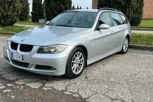 BMW serie 3