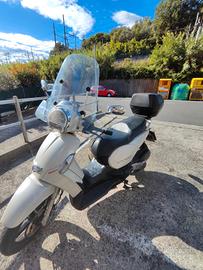 Aprilia Scarabeo 300s