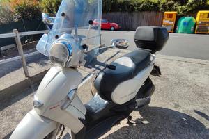 Aprilia Scarabeo 300s