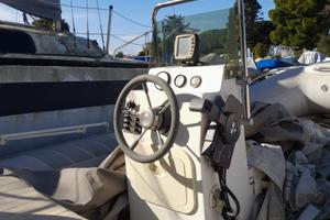 Gommone in cendita