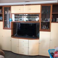 Mobile soggiorno ciliegio e cristallo