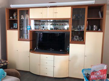 Mobile soggiorno ciliegio e cristallo