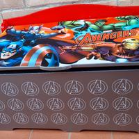 Cassapanca portagiochi in legno Avengers