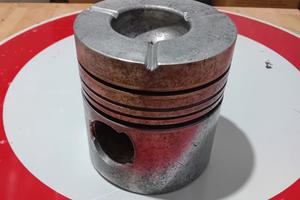 posacenere stile meccanico