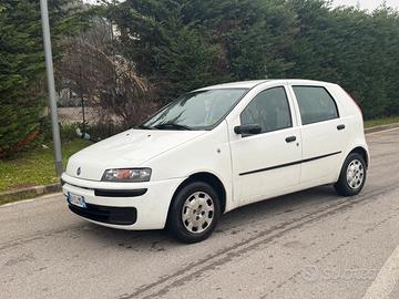 Fiat Punto 1.2 benzina 116000km ok neopatentati