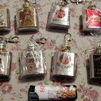 8 portachiavi fiaschette in acciaio marche liquori