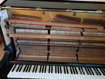 pianoforte verticale 