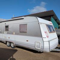 Caravan Dethleffs bi-Asse: Una Vera Villa su Ruote