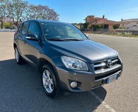 Toyota RAV 4 RAV4 2.2 D-4D 150 CV DPF Luxury