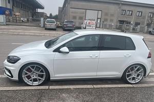 Vw golf 7,5 1.6 tdi r line