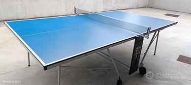 tavolo da ping pong