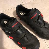 Scarpette mtb scott taglia 42 mai usate