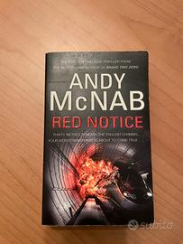 Libro in inglese Red Notice thriller poliziesco